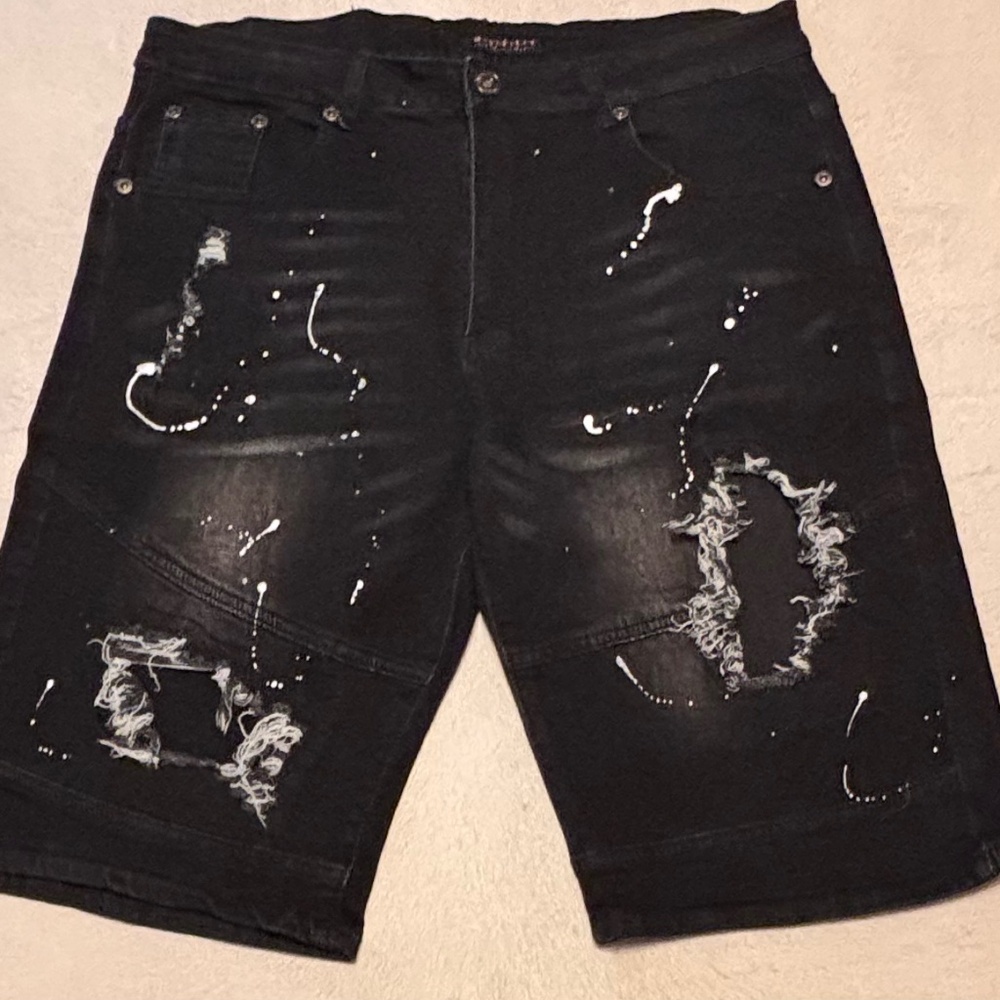 M Society Men’s Black Distressed Denim Shorts Size 38